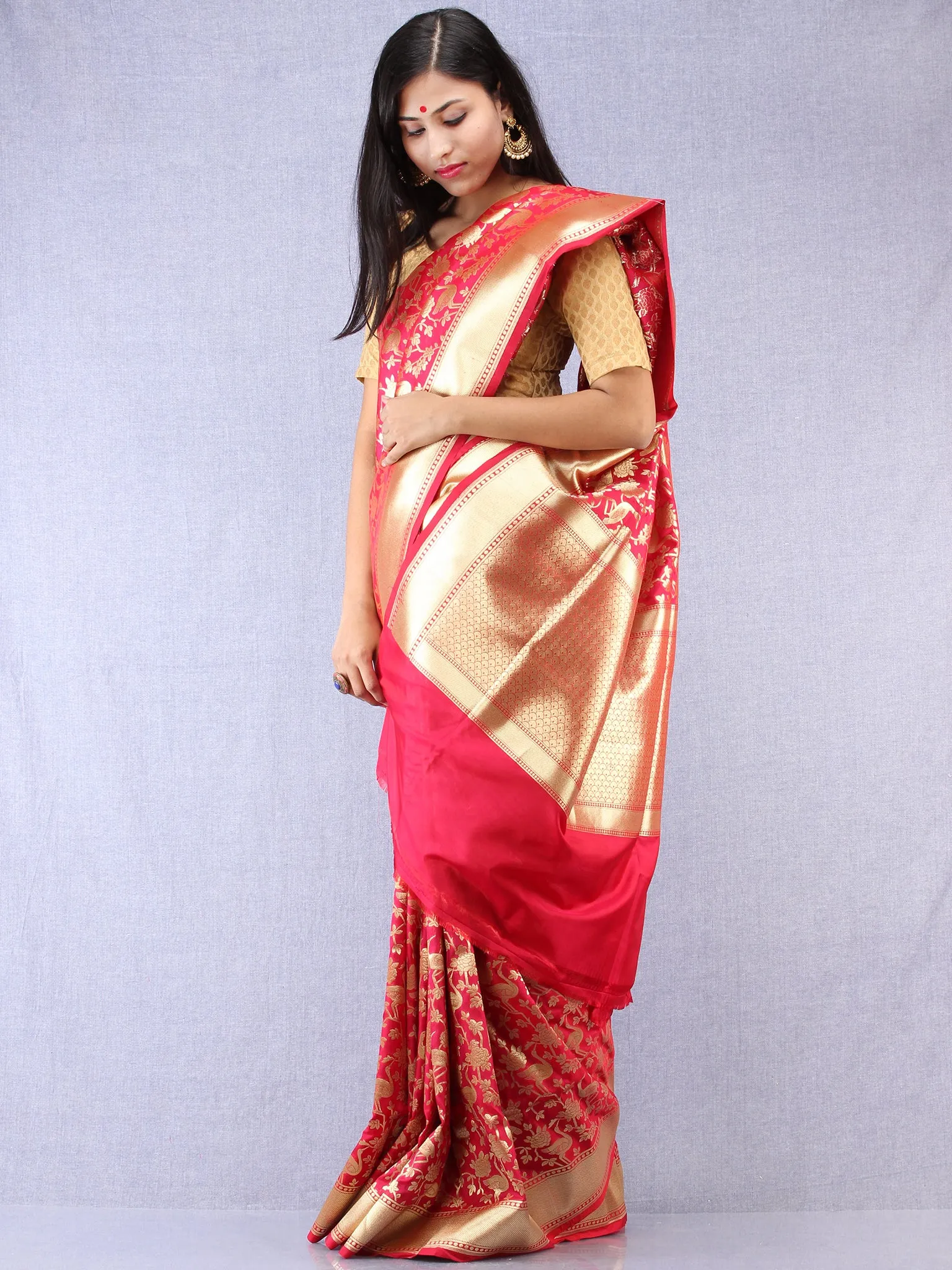 Banarasee Art Silk Saree With Bird Motif - Magenta & Gold- S031704335