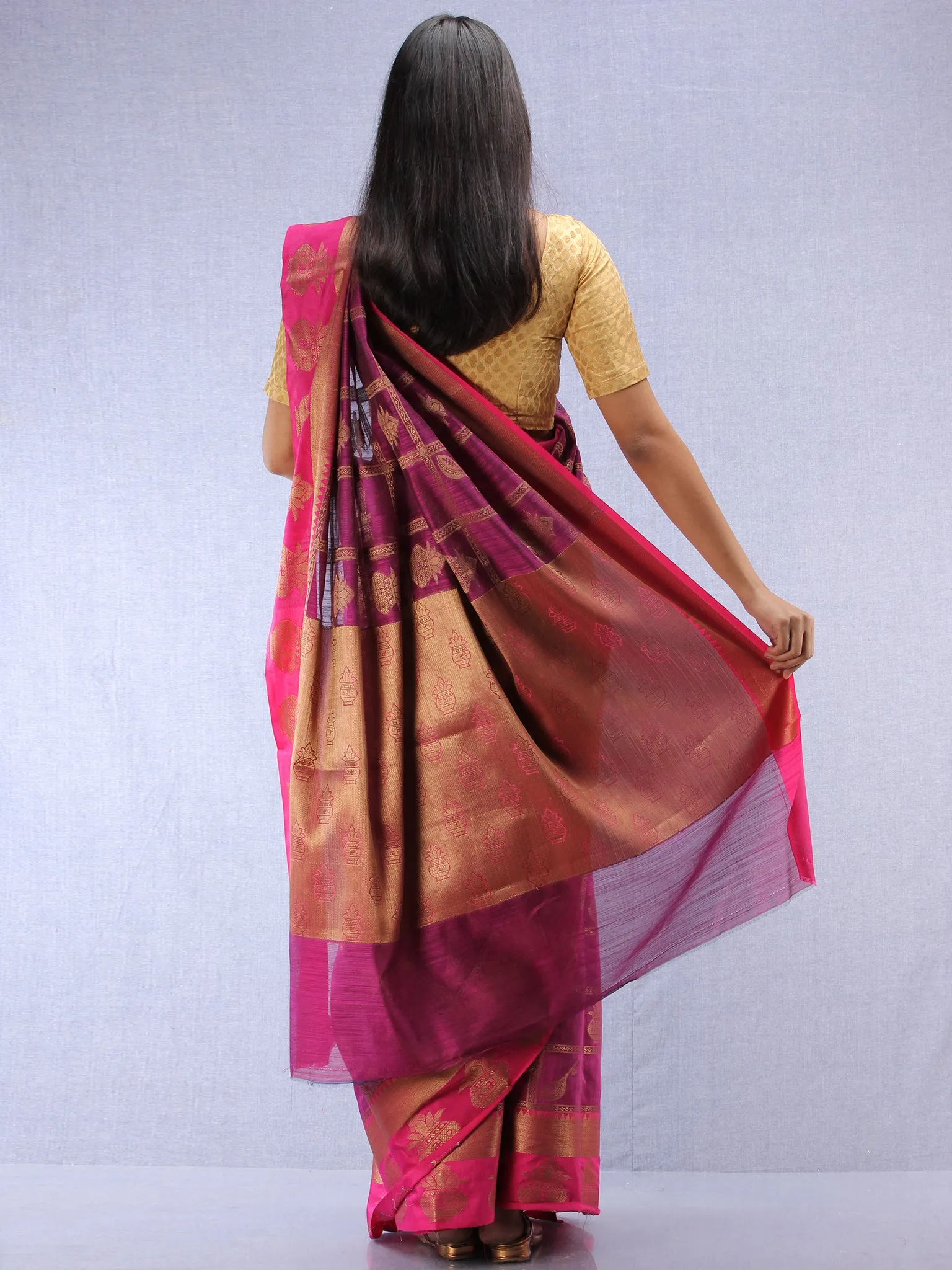 Banarasee Cotton Silk Saree With Zari Work - Onion Pink & Gold - S031704405