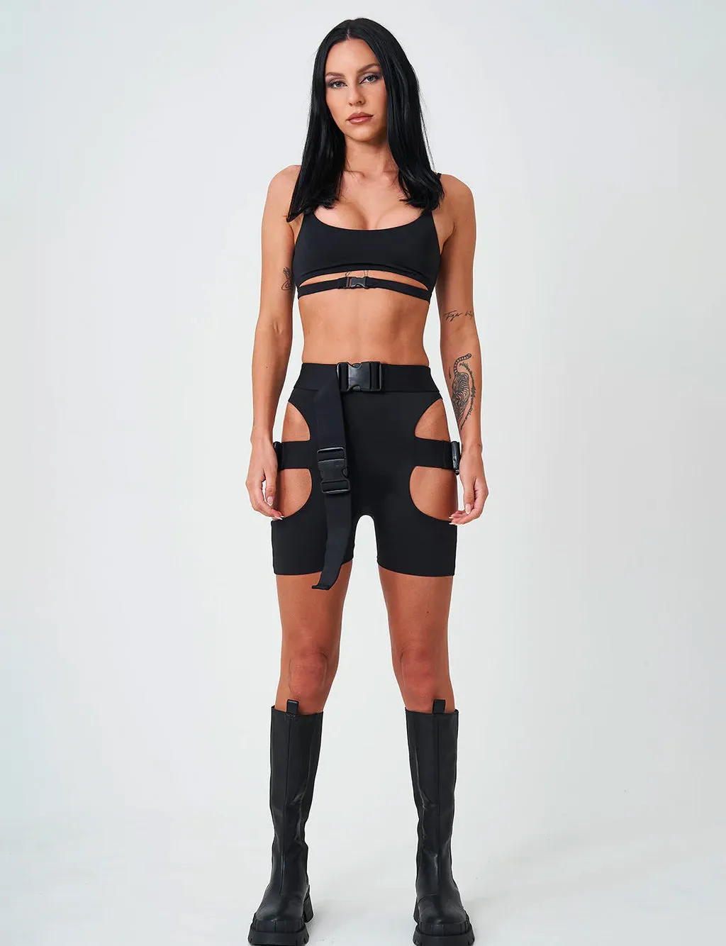 BUCKLE SHORTS - BLACK