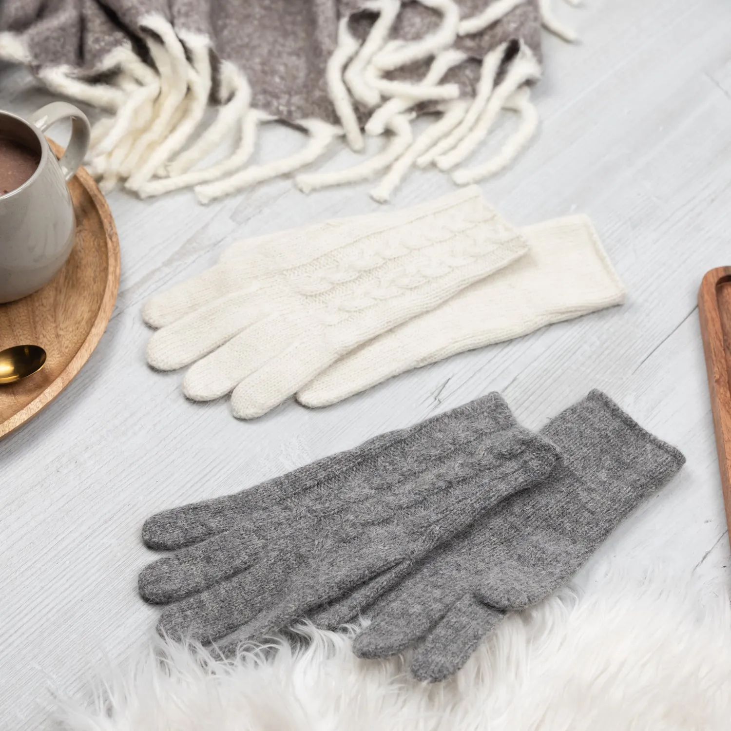 Cable Knit Gloves