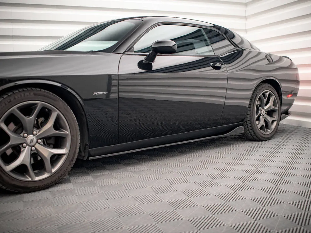 Maxton Design - SIDE SKIRTS DIFFUSERS DODGE CHALLENGER RT MK3 FACELIFT (2014-)