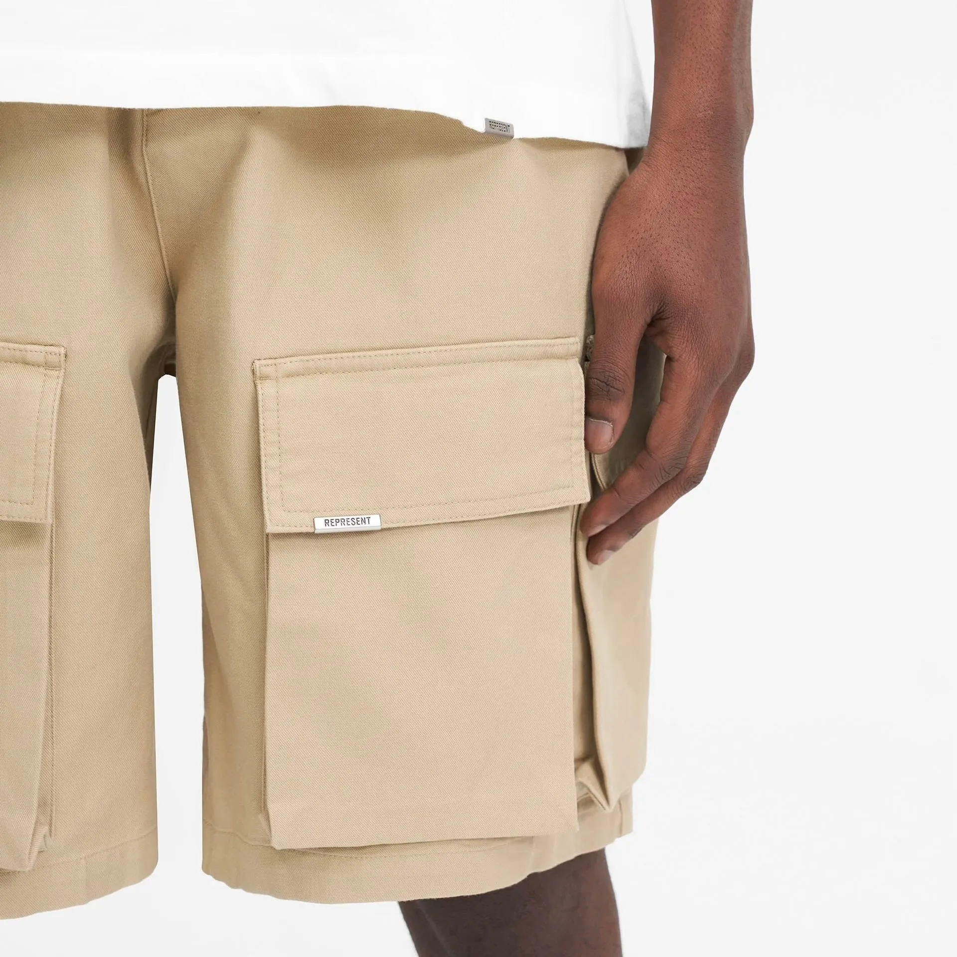 Represent Baggy Cargo Shorts Sandstone