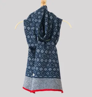 Scarf -soft merino lambswool Scandi scarf in navy blue and natural white