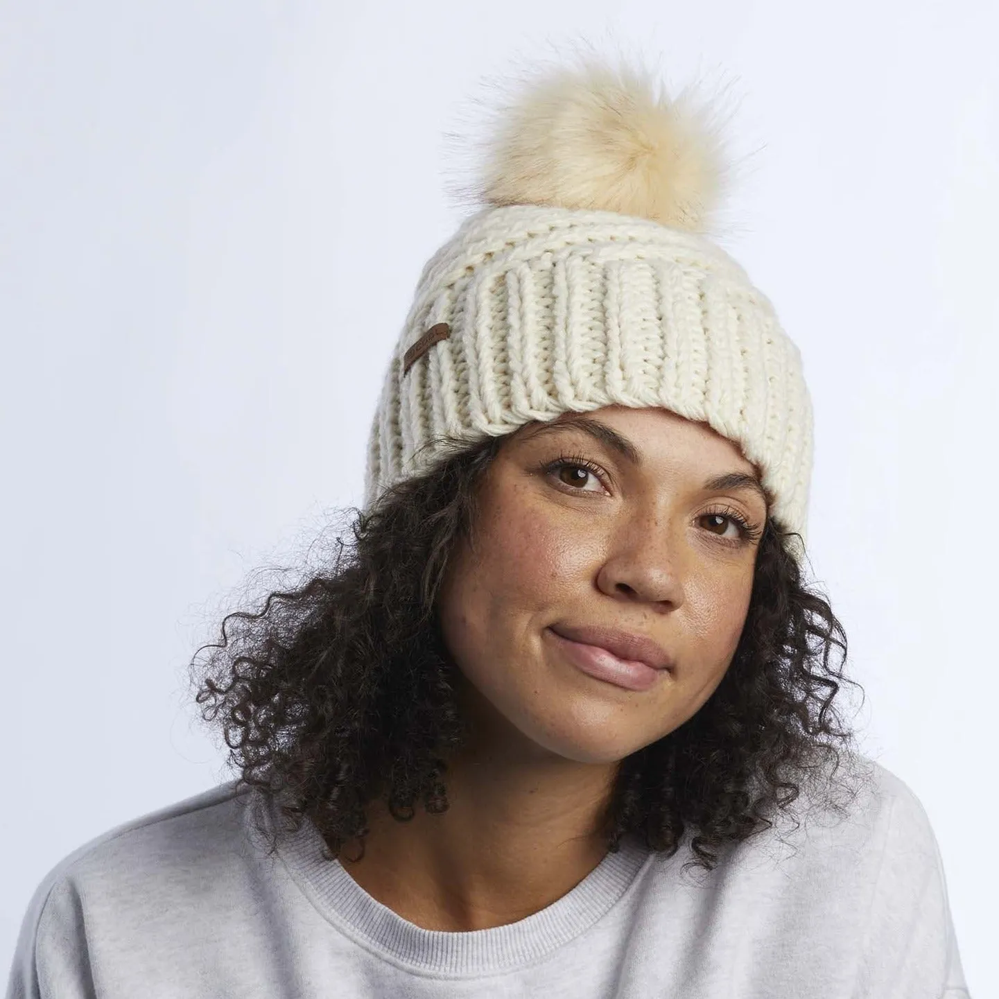 The Maizy Knit Faux Fur Pom Womens Beanie