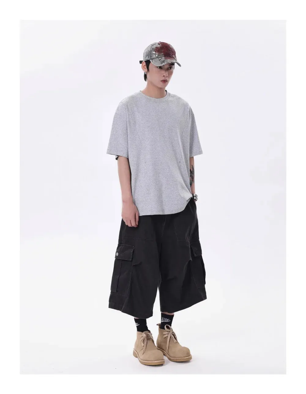 Wide-leg Calf-length Cargo Shorts